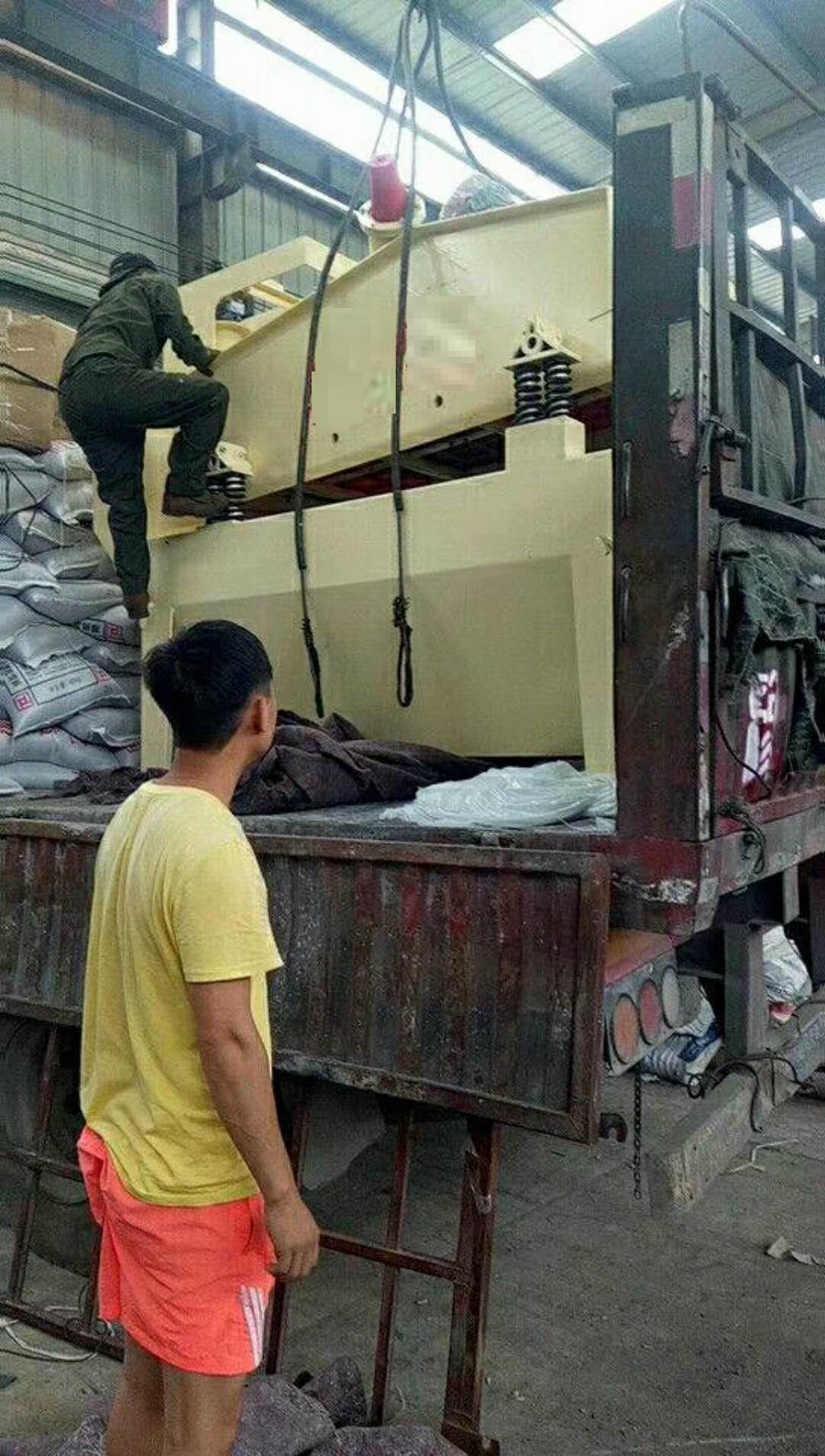 發(fā)往甘肅白銀350細(xì)砂回收機(jī)